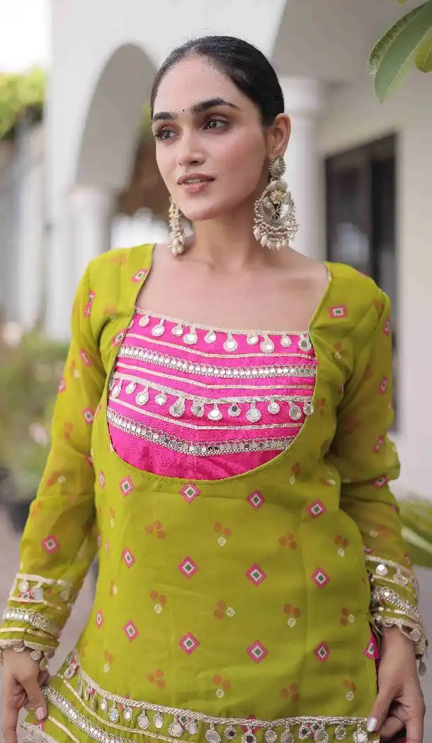 Pink Bandhani Print Rayon Navratri Chaniya Choli - 174141021