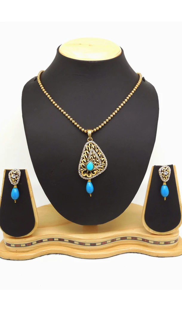 Women's Art Blue Color Fashion Jewellery Pendant Set