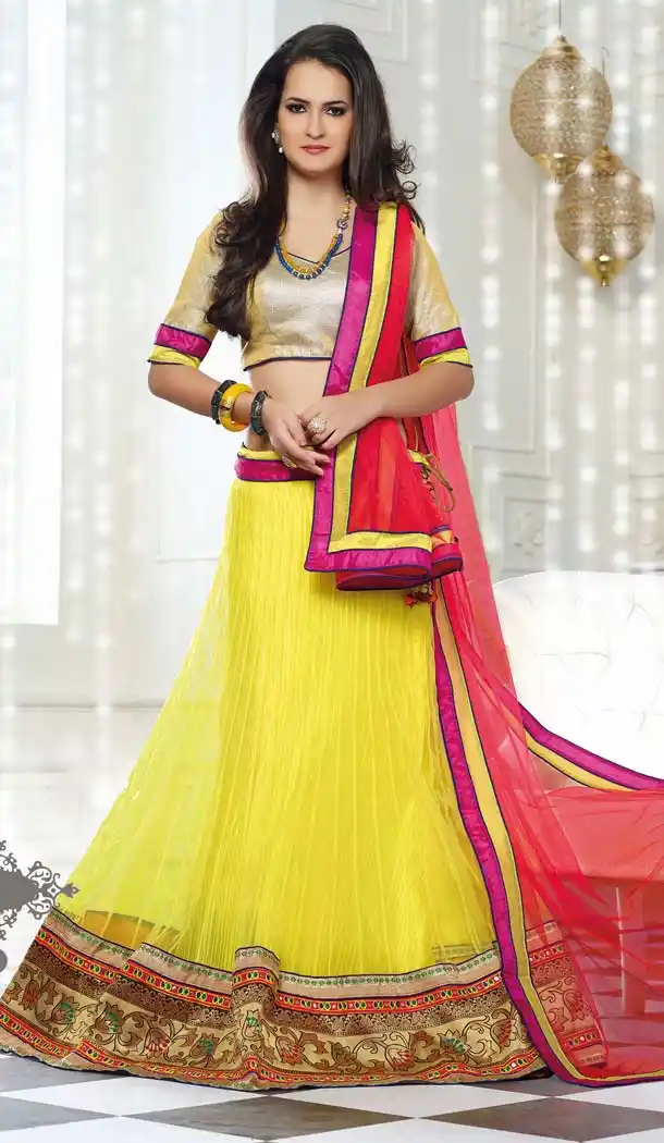 Women's Yellow Color Pretty Mermaid Cut Lehenga Style With Lace Work Dupatta