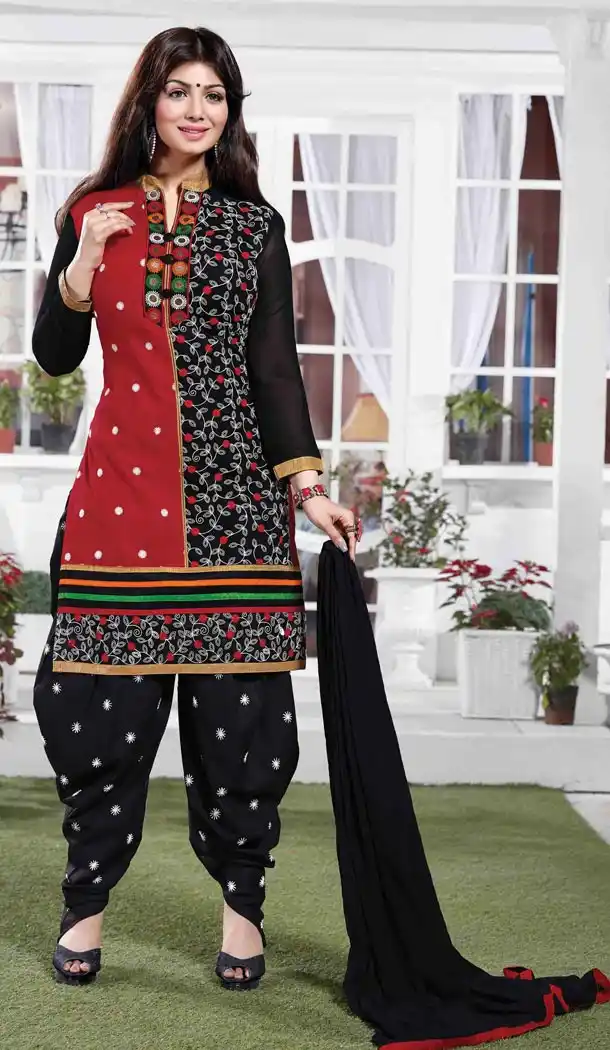 Ayesha Takia ! Patiyala Style Salwar Kameez in Black Color | FH381262739