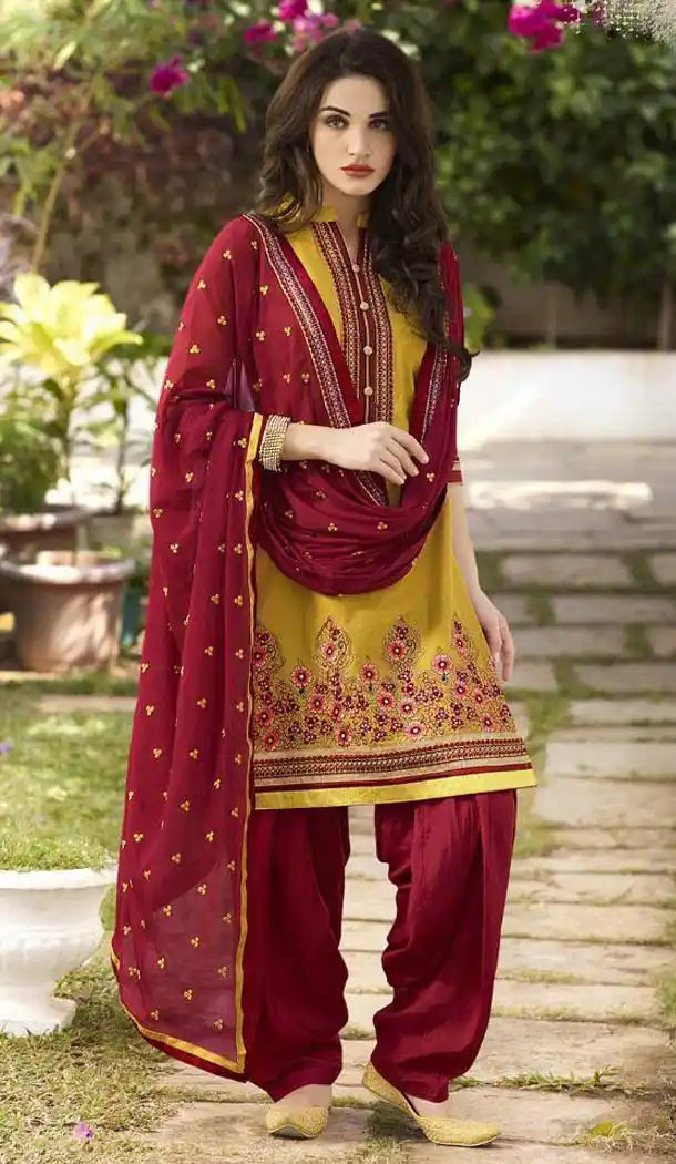 Green Color with Cotton Fabric Patiala Style Punjabi Suit | FH383563010