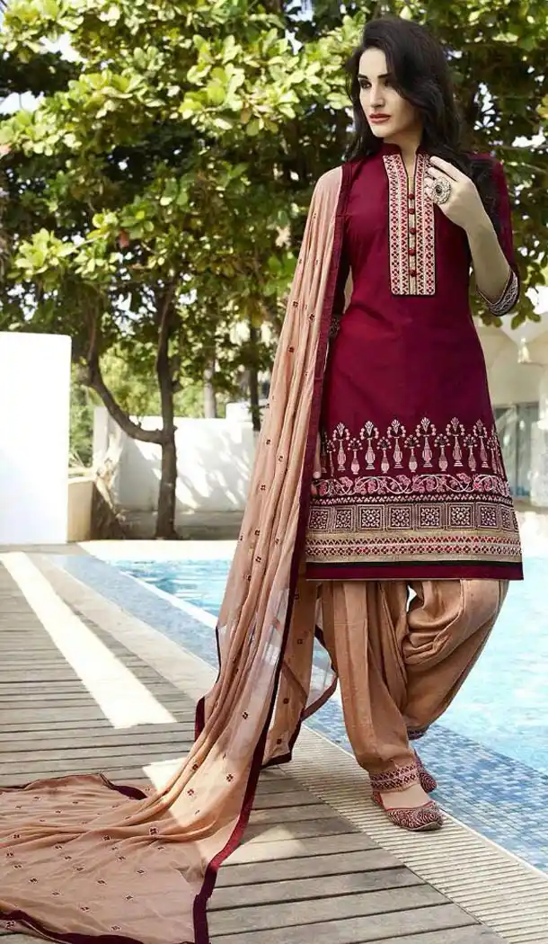 Green Color with Cotton Fabric Patiala Style Punjabi Suit | FH383563010