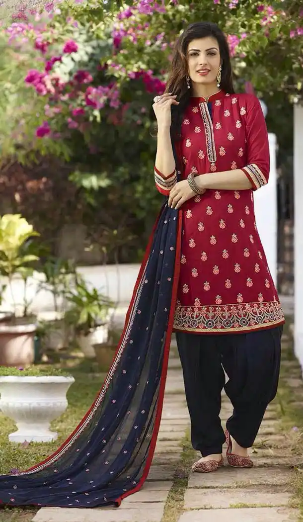 Green Color with Cotton Fabric Patiala Style Punjabi Suit | FH383563010