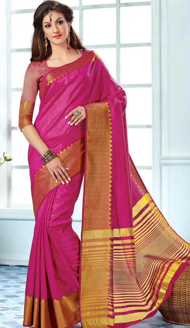 Plain Pallu Saree in Magenta | FH418767077