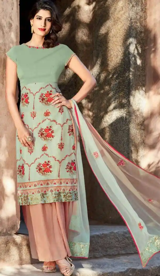 Aloe Vera Green Color Cotton Ladies Casual Wear Suits | FH425867854
