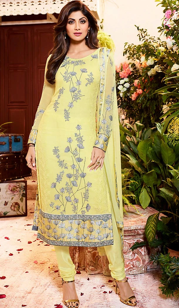 Shilpa Shetty Dresses