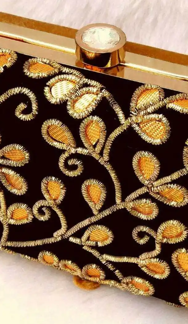 Black Color Hand Embroidery Fashion Clutch Bags Online | FH10341395