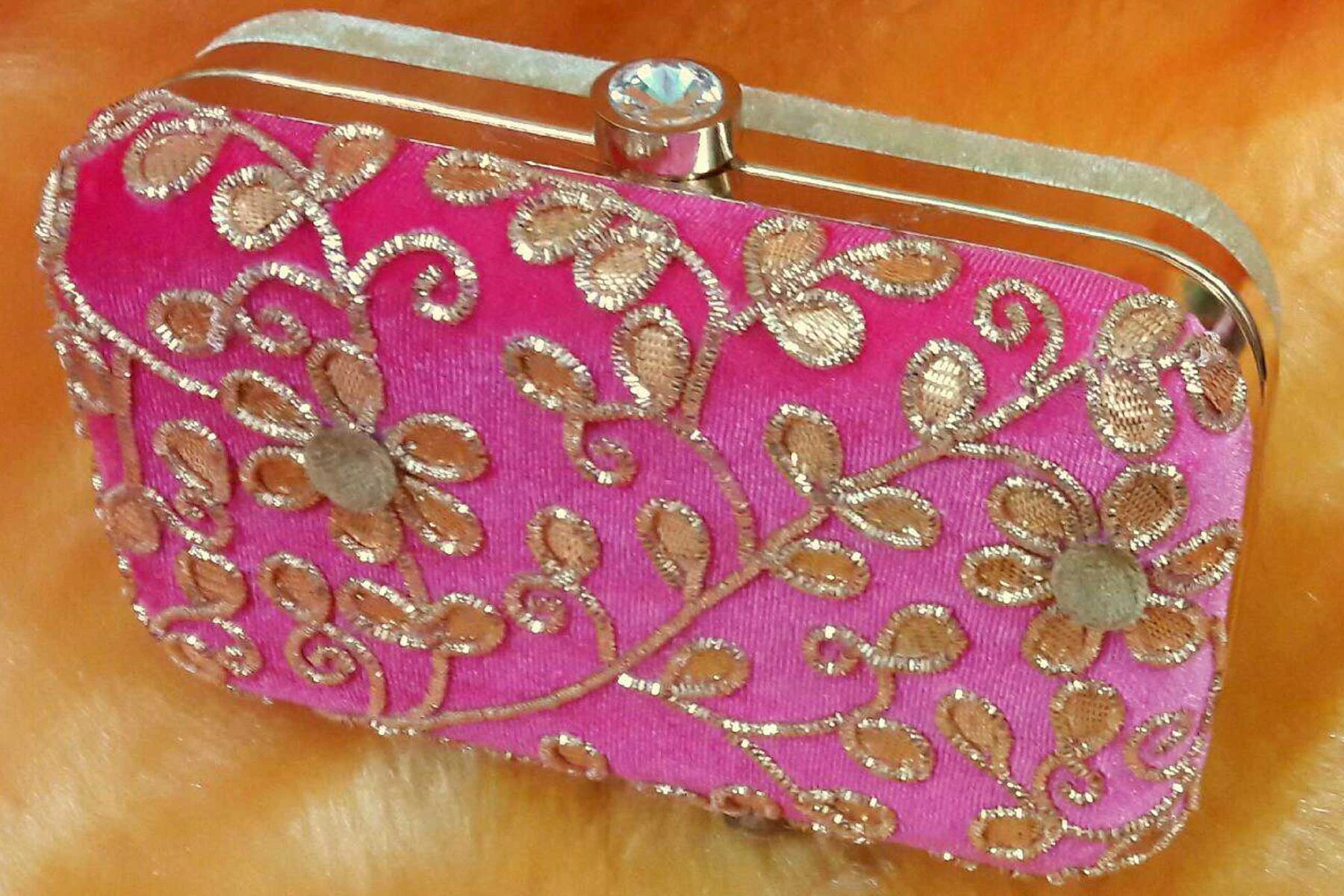 Fashion Clutch Bags in Pink Color with Hand Embroidery Online | FH10341396