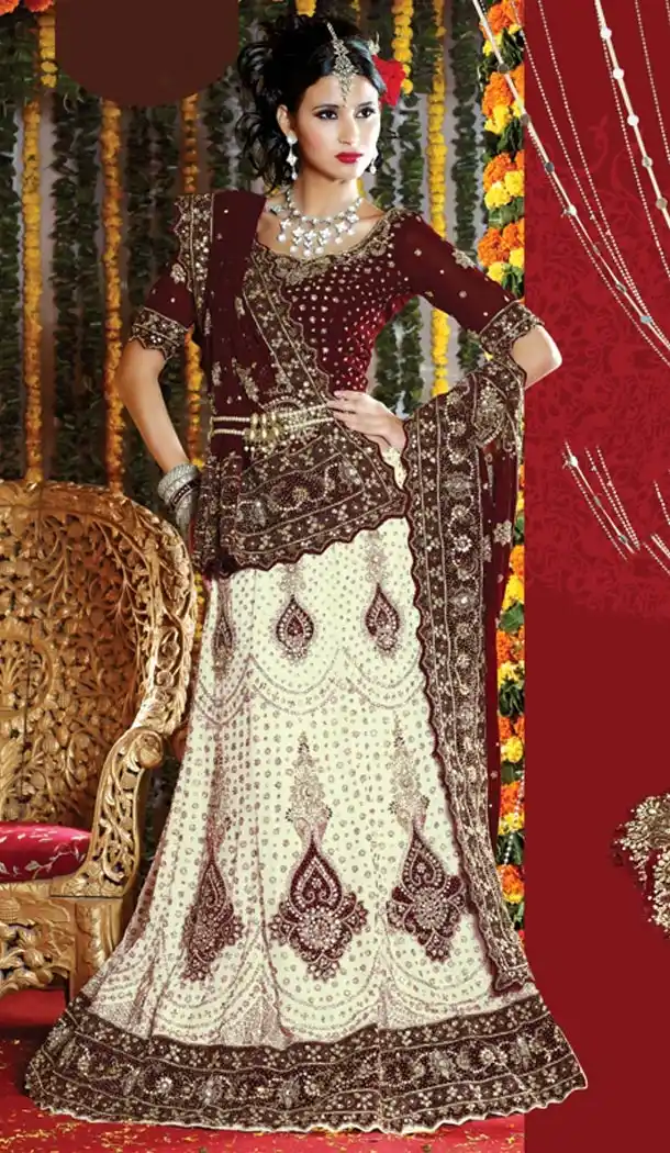 Bridal Indian Wedding Lehenga Choli in Off White Color Georgette with Circular Style | FH558683328