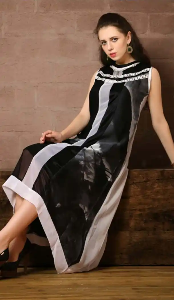 Georgette Black Color Straight Readymade Kurti | FH584586167
