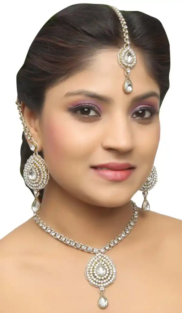 Artificial Jewellery Necklaces Women In White Color | FH589986703