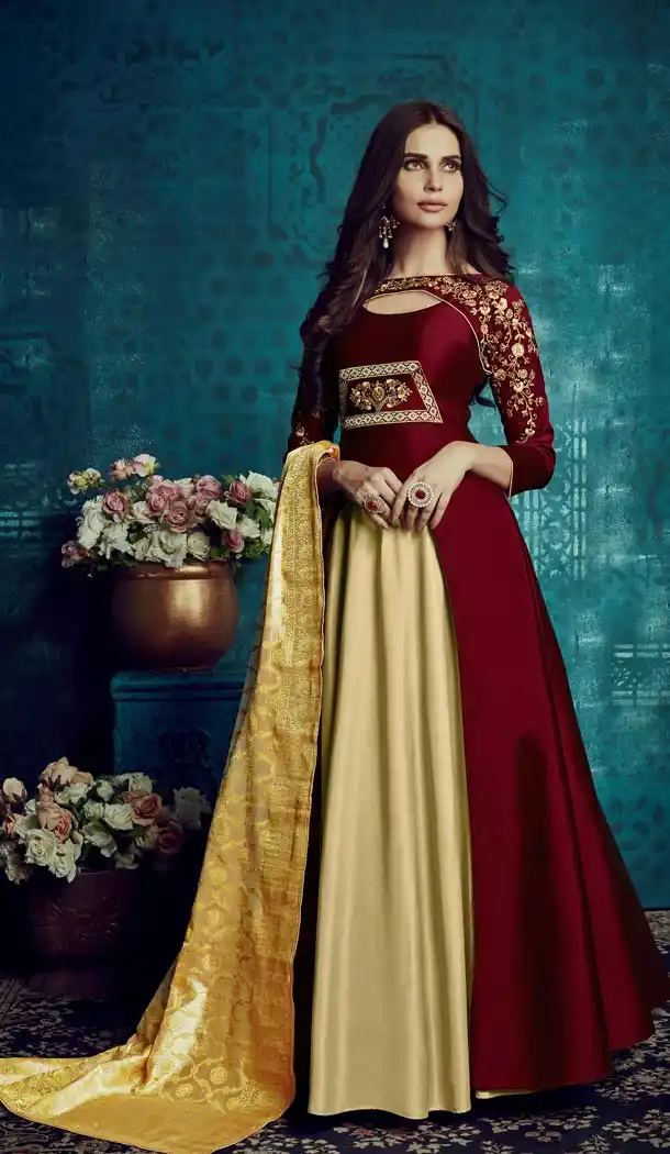 Marin With Cream Color Tapeta Exclusive Gown Dress | 340540354