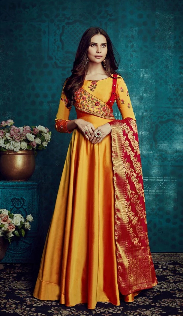 Fancy Orange Color Tapeta Exclusive Gown Dress 340540358