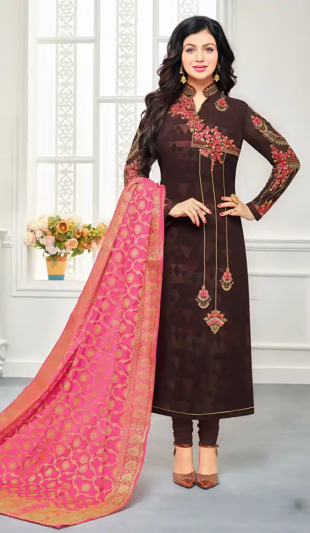 Bollywood Star Ayesha Takia Maroon Geregette Churidar Suit | 15667968