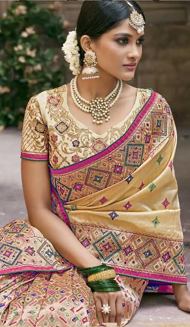 Scintillating Beige Color Pure Banarasi Silk Designer Saree | 358142407