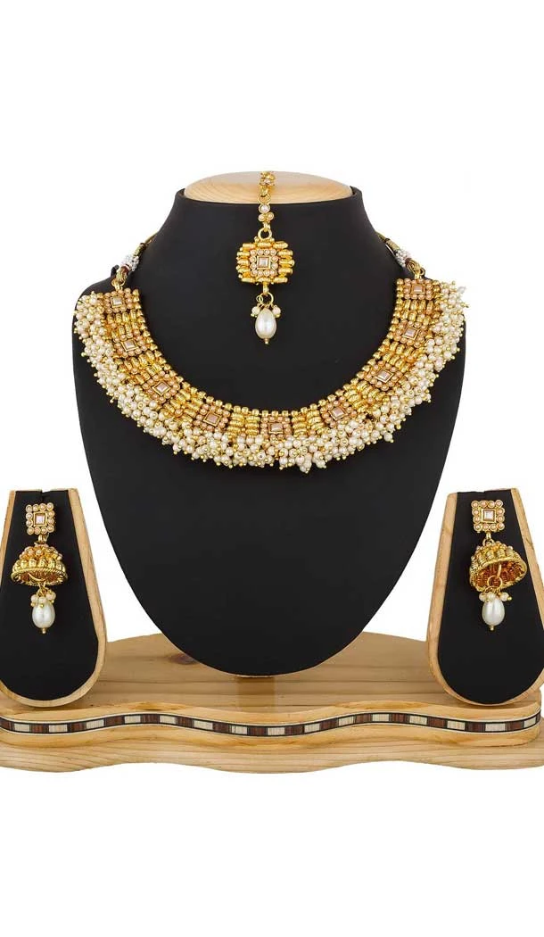 Golden Color Kundan Imitation Jewellery Necklace Set - 392947339