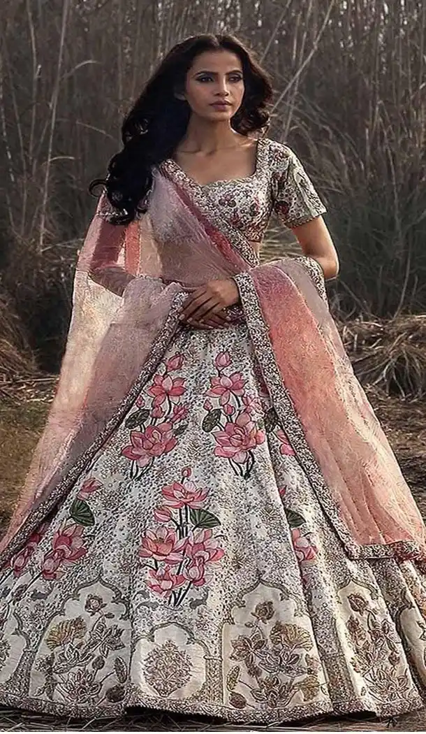 Indian Newly Bride Designer Wear White Color Silk Lehenga Choli For Women - 391947202