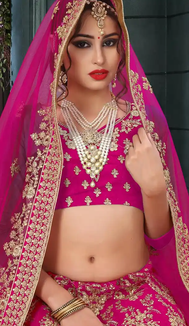 Pink Color Velvet Havvy Work Designer Bridel Lehenga Choli For Women - 410549649