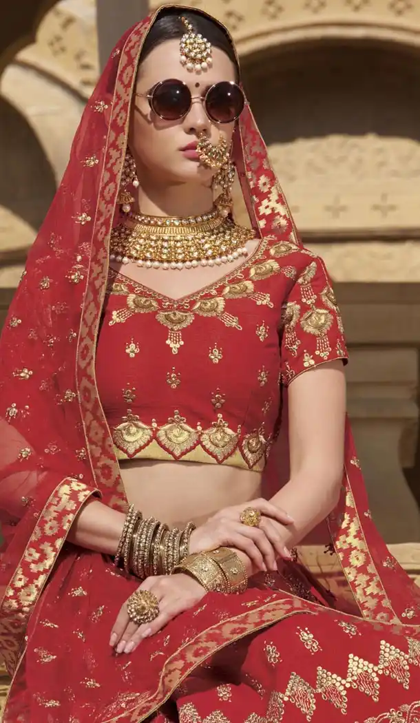 Red Color Raw Silk Desiger Bridal Wear Lehenga Choli - 425051765