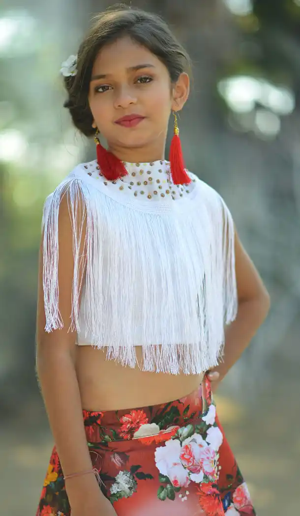 White Color Silk Party Wear Readymade Kid Girl Lehenga Choli - 468557667