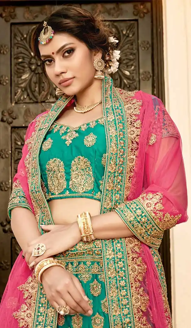 Green Color Pure Heavy Silk Wedding Special Lehenga Choli - 472358136