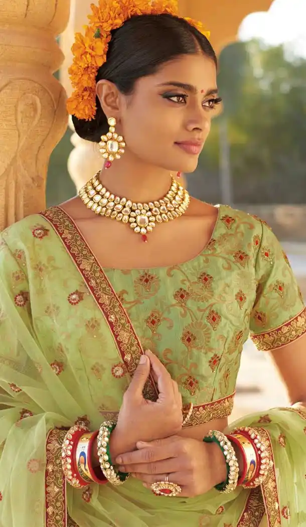 Green Color Silk Heavy Bridal Weadding Wear Lehenga Choli - 475558443