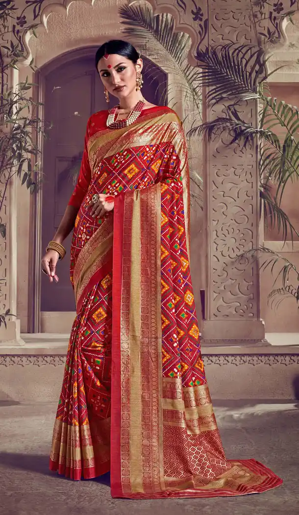 Dazzling Diva Red Color Kanjivaram Silk Casual Wear Saree Blouse - 518163323