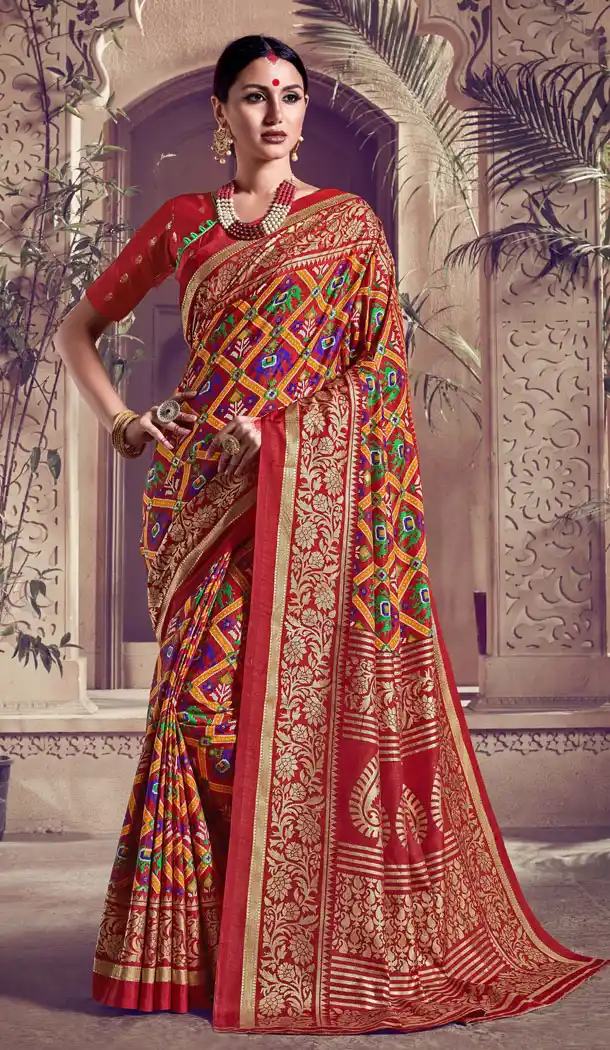 Captivating Red Color Kanjivaram Silk Casual Wear Saree Blouse - 518163325