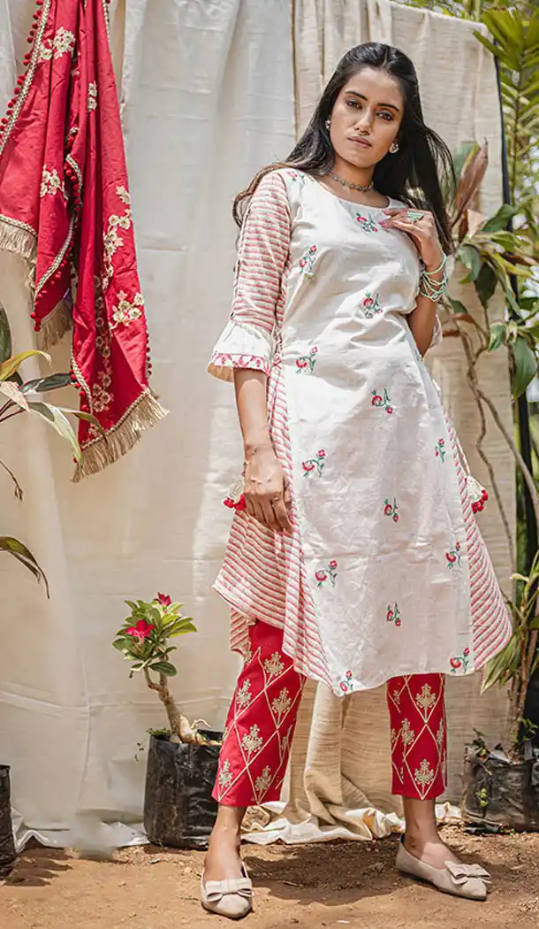 Flamboyant Off White Color Khadi Designer Readymade Kurti - 650251202