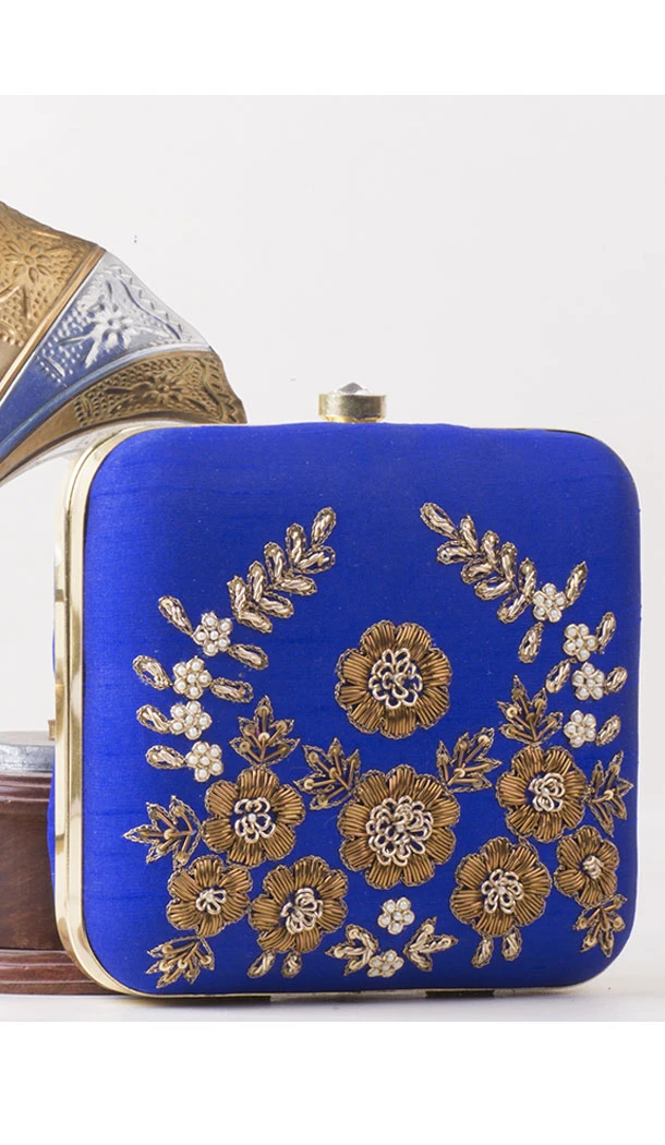 Elegant Blue Color Synthetic Velvet Exclusive Designer Clutches - 528065051