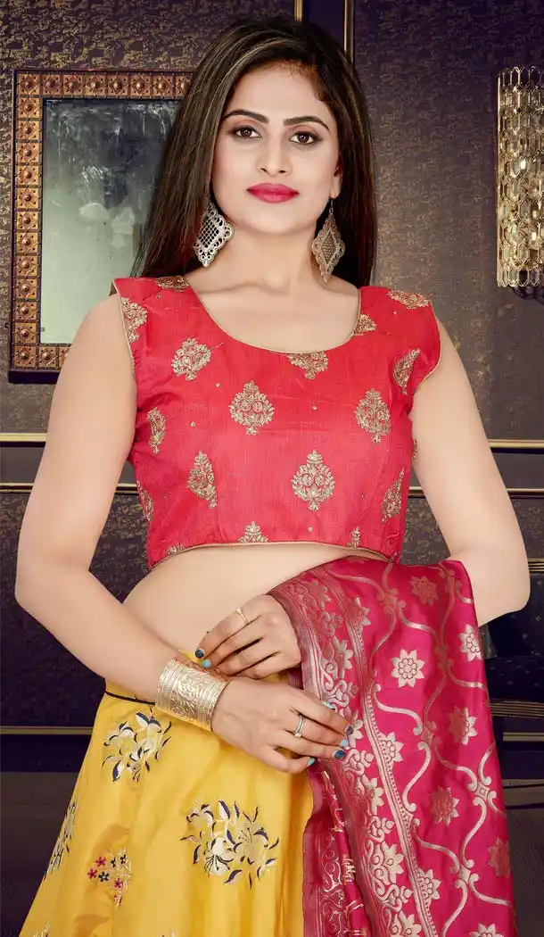 Creamish Yellow Color Banarasi Jacquard Designer Readymade Lehenga Choli - 570571168
