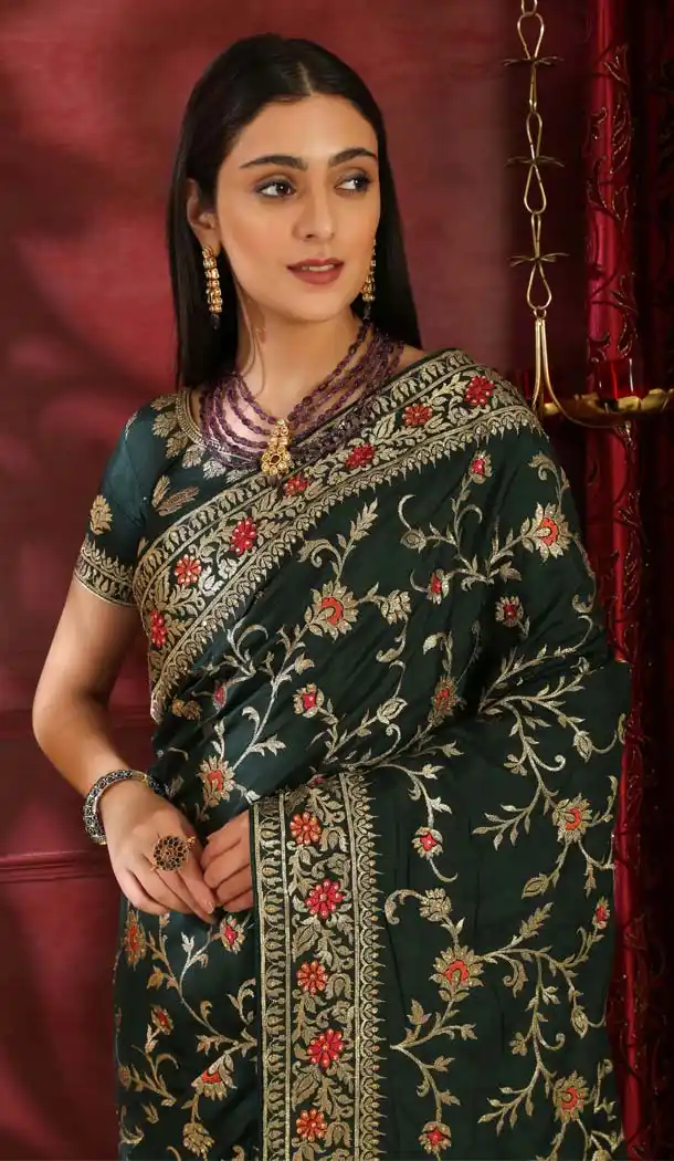 Dark Green Color Silk Designer Traditional Wear Saree Blouse -589973187