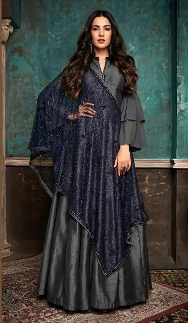 Grey Color Pure Silk Designer Party Wear Salwar Suit -595474037