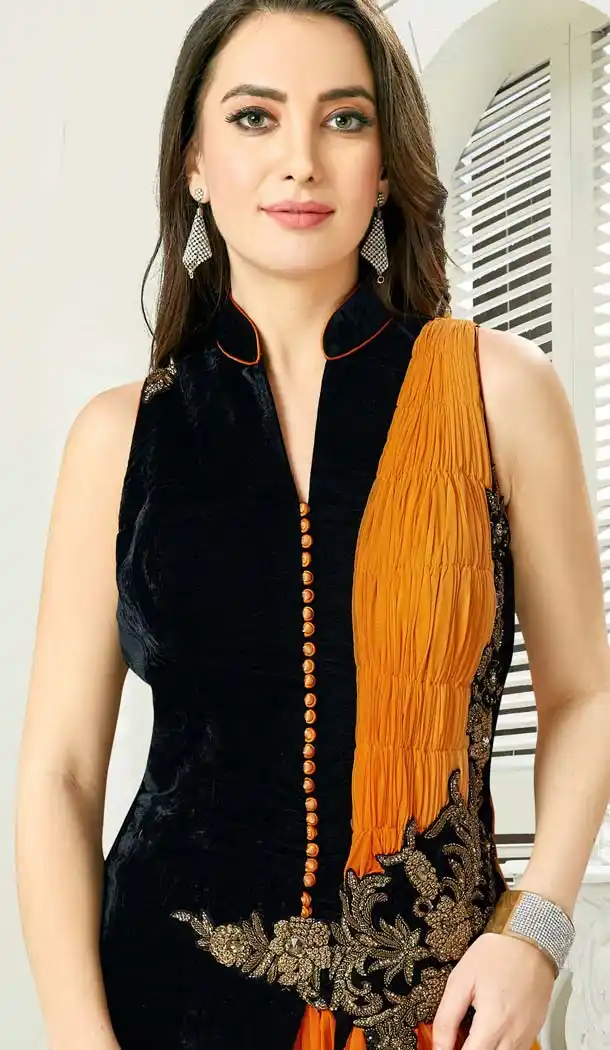 Black Color Velvet Designer Readymade Salwar Kameez -641280160