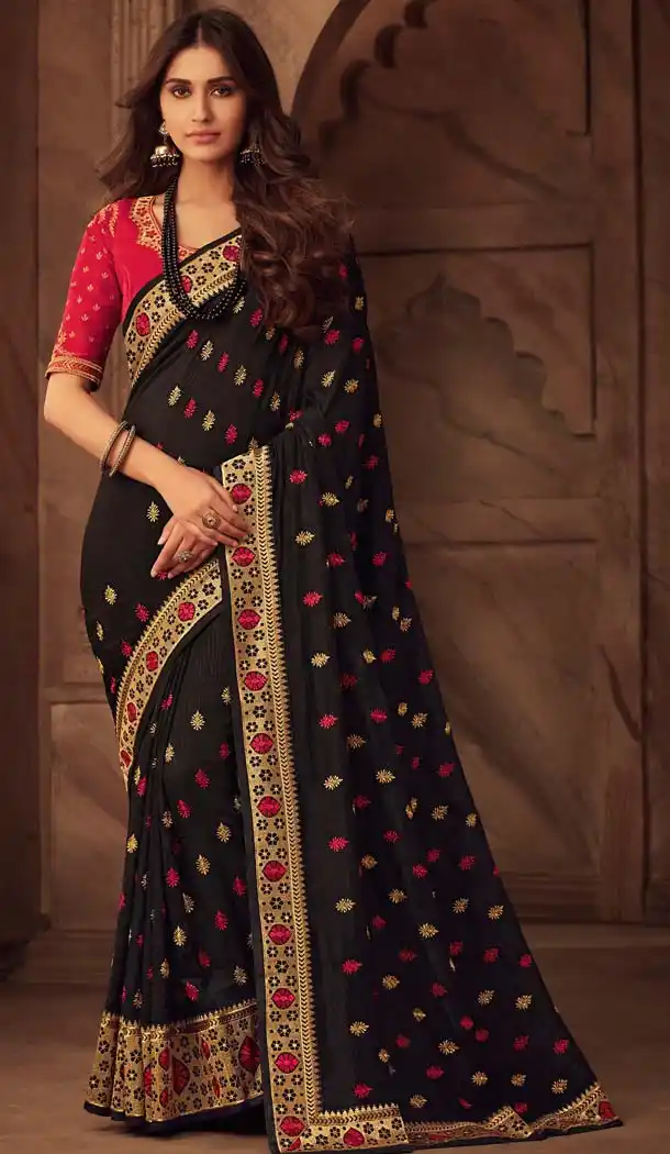 Black Color Silk Designer Trendsetter Saree Blouse -648681025