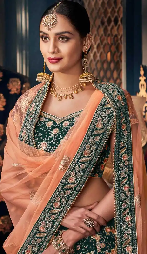 Tantalizing Green Color Velvet Designer Wedding Ladies Lehenga Choli -672184475