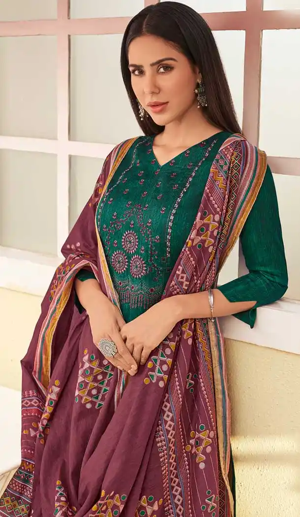 Glamorous Green Color Pure Jam Cotton Casual Wear Palazzo Suit -697587085