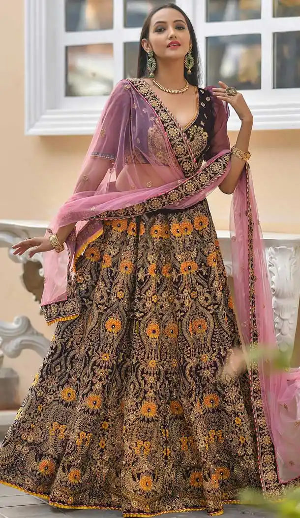 Mesmerizing Purple Color Velvet Designer Wedding Wear Lehenga Choli -718689119