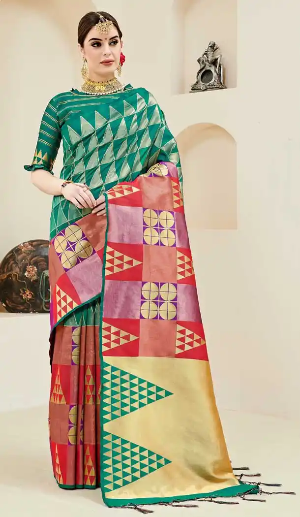 Scintillating Green Color Kanjeevaram Art Silk Traditional Wear Saree -722089491