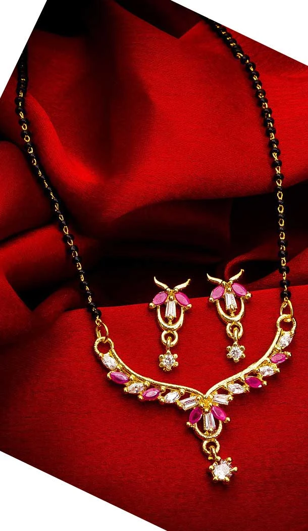Gleaming Divine Love Pendant Alloy Imitation Mangalsutra -706387881