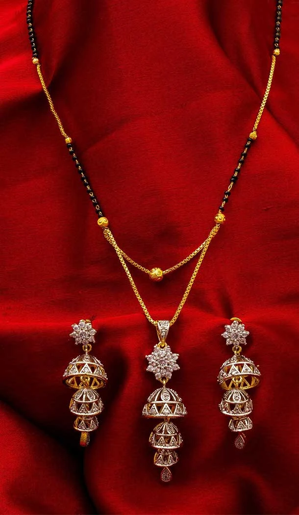 Fashionable Love Pendant Alloy Imitation Mangalsutra -706387888