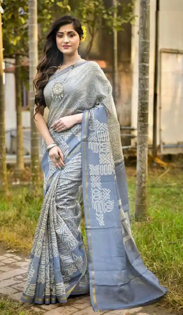 Style Light Grey Color Fancy Cotton Casual Party Wear Saree -EV540271386