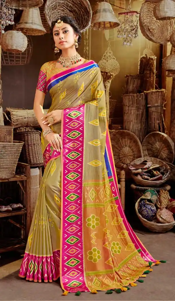 Scintillating Beige Color Silk Printed Cassual Party Wear Fancy Saree Blouse -804998223