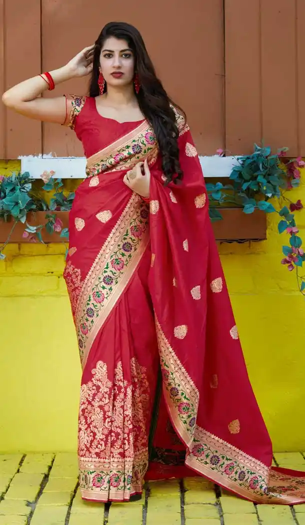 Red Color Soft Silk Designer Classic Party Wear Saree -8727104581