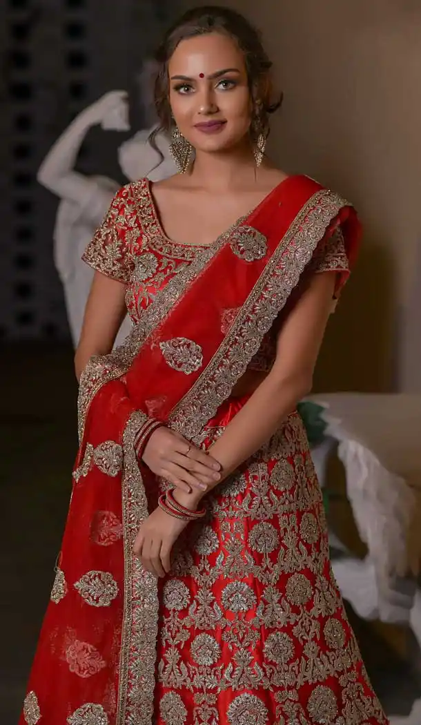 Red Color Net Heavy Designer Bridal Wedding Wear Women Lehenga Choli -8819105325