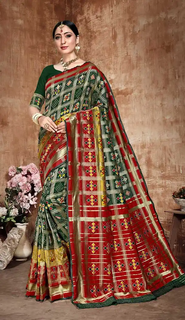 Green Red Color Banarasi Silk Traditional Wear Saree Blouse For Women -8901106151