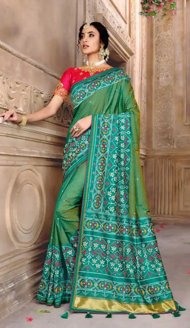 Green Color Patan Patola Pure Silk Bridal Wedding Wear Saree Blouse -9420111106