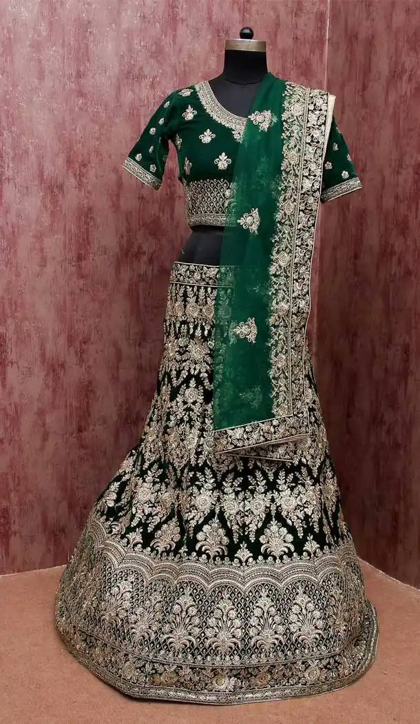Green Color Velvet Heavy Designer Sangeet Ceremony Wear Lehenga Choli -9555112312