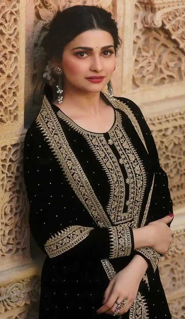 Black Color Faux Georgette Bollywood Actress Prachi Desai Salwar Kameez -526121990