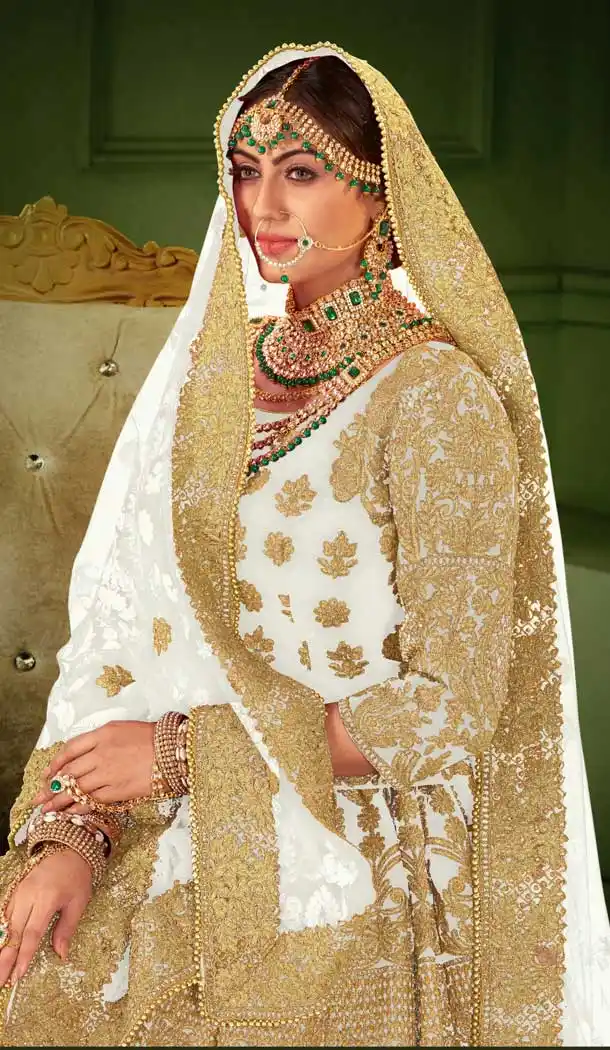 White Color Heavy Velvet Designer Bridal Wear Lehenga Choli -529122006